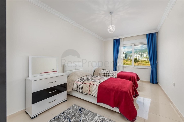 تراس واسع - شقة غرفتين وصالة مفروشة -ضمن مجمع حديث في كاستل / الانيا 