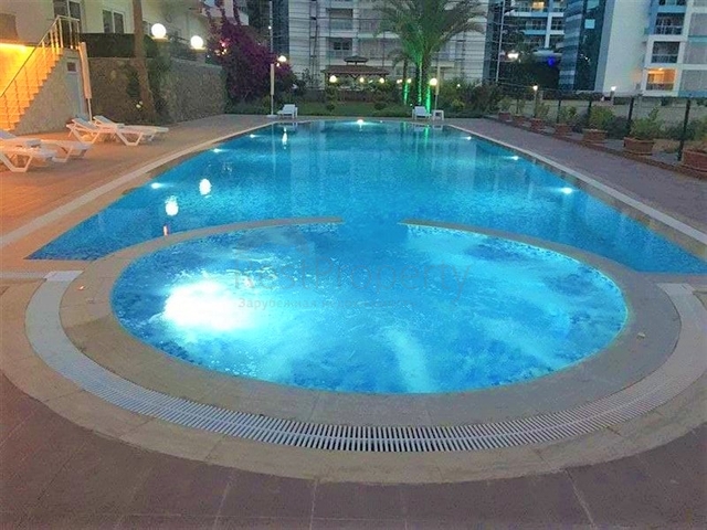 تراس واسع - شقة غرفتين وصالة مفروشة -ضمن مجمع حديث في كاستل / الانيا 