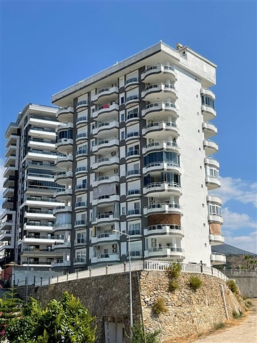 اطلالة بحر -دوبلكس 3 غرف وصالة مفروشة -في محمودلار / الانيا 