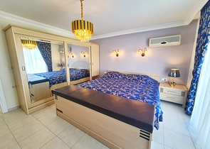 اطلالة بحر -دوبلكس 3 غرف وصالة مفروشة -في محمودلار / الانيا 