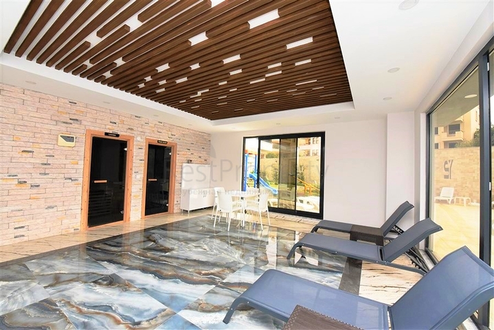 اطلالة على قلعة الانيا- مجمع جديد - شقة 2 غرفة وصالة مفروشة - في مركز الانيا