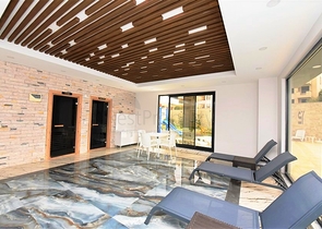 اطلالة على قلعة الانيا- مجمع جديد - شقة 2 غرفة وصالة مفروشة - في مركز الانيا