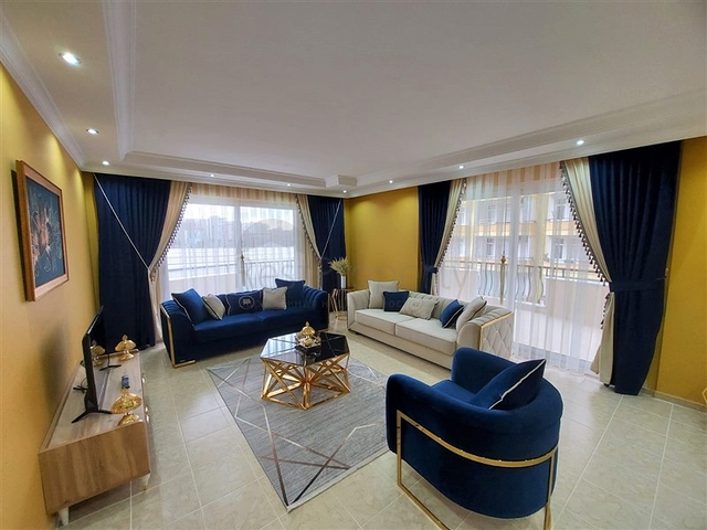 شقة غرفتين وصالة مفروشة -قريبة من البحر - في محمودلار / الانيا 