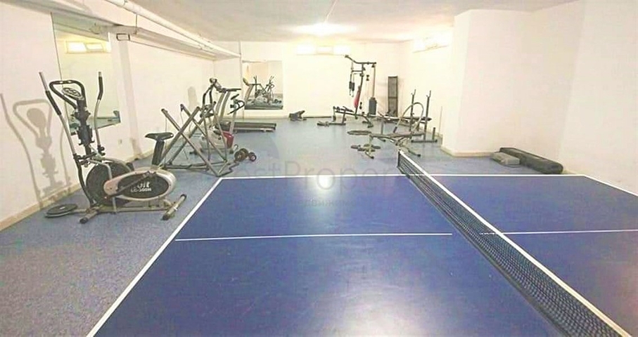 شقة غرفتين وصالة مفروشة -قريبة من البحر - في محمودلار / الانيا 