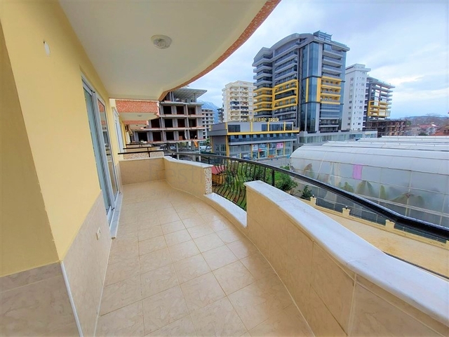 شقة غرفتين وصالة مفروشة -قريبة من البحر - في محمودلار / الانيا 