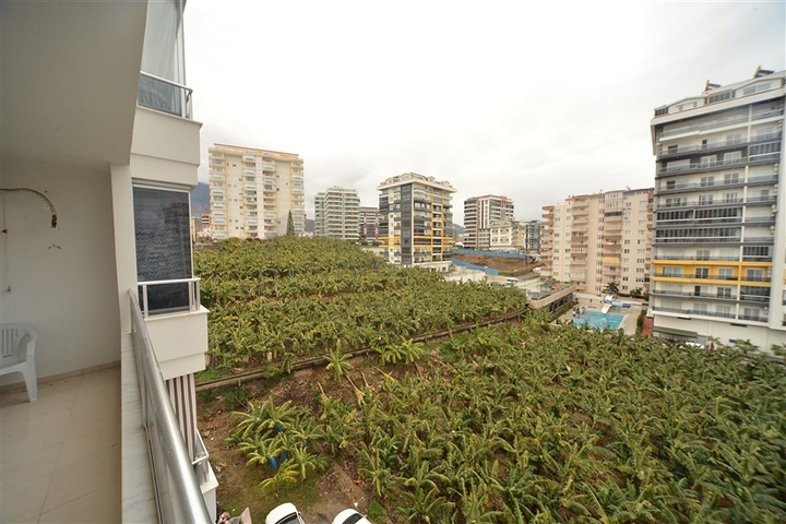 شقة غرفتين وصالة مطبخ منفصل - في محمودلار / الانيا