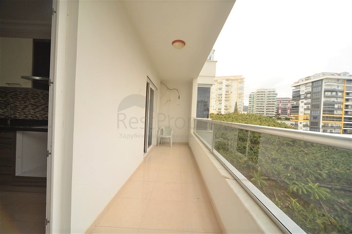 شقة غرفتين وصالة مطبخ منفصل - في محمودلار / الانيا