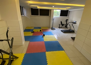 شقة غرفتين وصالة مطبخ منفصل - في محمودلار / الانيا