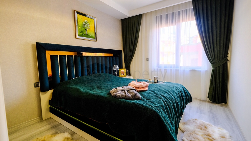 اطلالة بحر - شقة غرفتين وصالة ضمن مجمع حديث - محمودلار/ الانيا