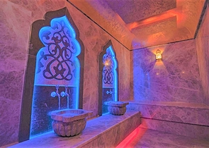 اطلالة بحر - شقة غرفتين وصالة ضمن مجمع حديث - محمودلار/ الانيا