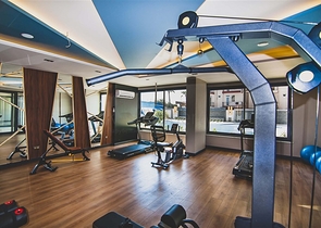 اطلالة بحر - شقة غرفتين وصالة ضمن مجمع حديث - محمودلار/ الانيا