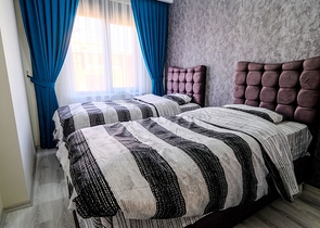 اطلالة بحر - شقة غرفتين وصالة ضمن مجمع حديث - محمودلار/ الانيا