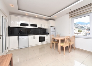 قريبة من شاطئ كليوباترا - شقة غرفة وصالة مفروشة -ضمن مجمع فاخر -الانيا سنتر 