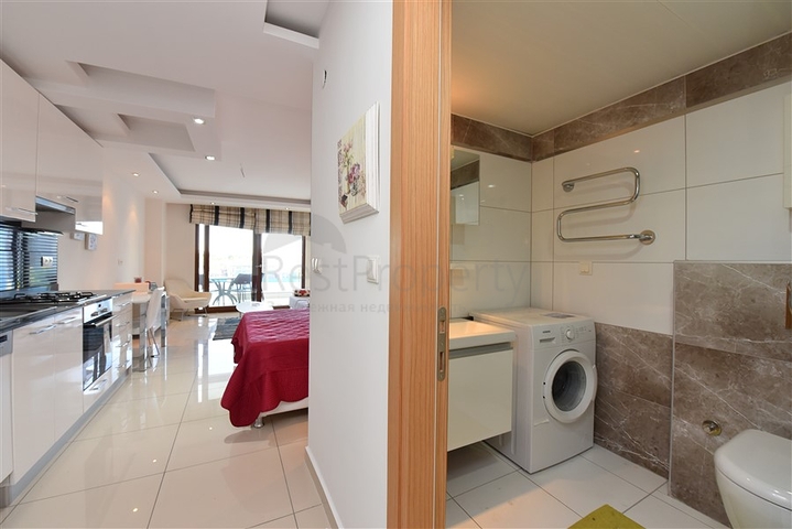 بجانب مول الانيوم - شقة استديو مفروشة -ضمن مجمع بخدمات 5 نجوم -جيكجلي / الانيا 