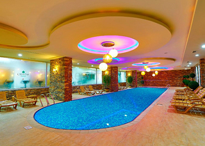 بجانب مول الانيوم - شقة استديو مفروشة -ضمن مجمع بخدمات 5 نجوم -جيكجلي / الانيا 