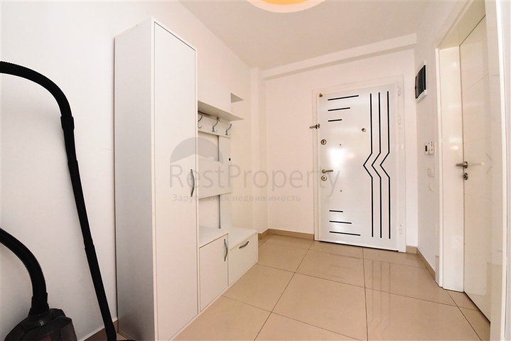 قريبة من شاطئ كليوباترا -شقة غرفة وصالة مفروشة - مجمع حديث - الانيا 