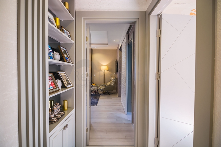 دوبلكس فاخرة -4 غرف وصالة - مفروشة بأناقة -ضمن مجمع انيق -في اوبا / الانيا 