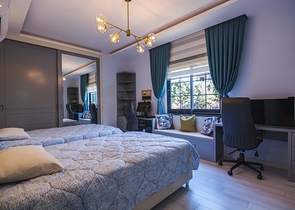 دوبلكس فاخرة -4 غرف وصالة - مفروشة بأناقة -ضمن مجمع انيق -في اوبا / الانيا 