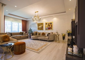 دوبلكس فاخرة -4 غرف وصالة - مفروشة بأناقة -ضمن مجمع انيق -في اوبا / الانيا 