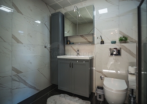 دوبلكس فاخرة -4 غرف وصالة - مفروشة بأناقة -ضمن مجمع انيق -في اوبا / الانيا 