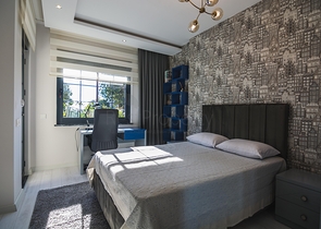 دوبلكس فاخرة -4 غرف وصالة - مفروشة بأناقة -ضمن مجمع انيق -في اوبا / الانيا 