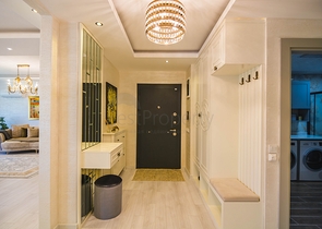 دوبلكس فاخرة -4 غرف وصالة - مفروشة بأناقة -ضمن مجمع انيق -في اوبا / الانيا 