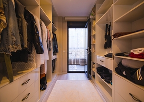 دوبلكس فاخرة -4 غرف وصالة - مفروشة بأناقة -ضمن مجمع انيق -في اوبا / الانيا 