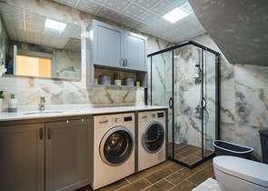 دوبلكس فاخرة -4 غرف وصالة - مفروشة بأناقة -ضمن مجمع انيق -في اوبا / الانيا 