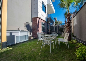 دوبلكس فاخرة -4 غرف وصالة - مفروشة بأناقة -ضمن مجمع انيق -في اوبا / الانيا 