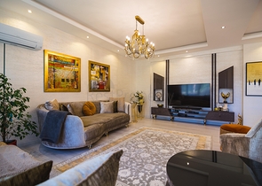 دوبلكس فاخرة -4 غرف وصالة - مفروشة بأناقة -ضمن مجمع انيق -في اوبا / الانيا 