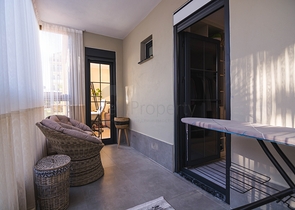 دوبلكس فاخرة -4 غرف وصالة - مفروشة بأناقة -ضمن مجمع انيق -في اوبا / الانيا 