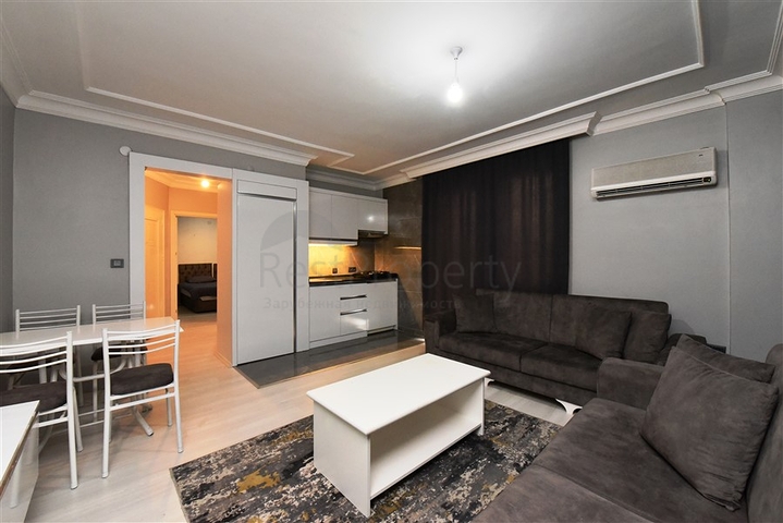 قريبة من شاطئ كليوباترا -شقة غرفة وصالة مفروشة -الانيا سنتر 