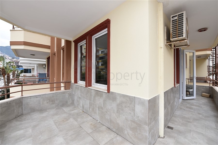 قريبة من شاطئ كليوباترا -شقة غرفة وصالة مفروشة -الانيا سنتر 