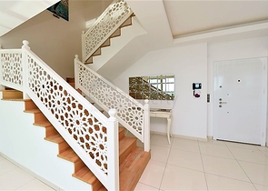 اطلالة بحر - دوبلكس فاخرة 4 غرف وصالة -في توسمور / الانيا 