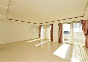 اطلالة بحر - دوبلكس فاخرة 4 غرف وصالة -في توسمور / الانيا 