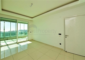 اطلالة بحر - دوبلكس فاخرة 4 غرف وصالة -في توسمور / الانيا 