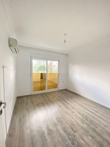 شقة بسعر منافس ! غرفتين وصالة ضمن مجمع سكني في افسلار / الانيا 