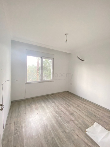 شقة بسعر منافس ! غرفتين وصالة ضمن مجمع سكني في افسلار / الانيا 