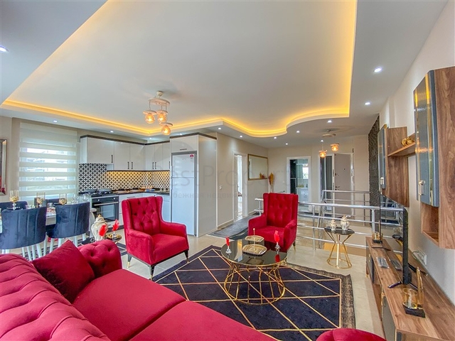 دوبلكس ارضية - غرفتين وصالة ضمن مجمع سكني قريب من البحر - في كاستل / الانيا 