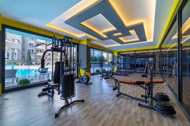 شقة غرفة وصالة -ضمن مجمع سكني حديث - في محمودلار / الانيا 