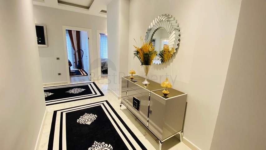 شقة 3 غرف وصالة واسعة -مطبخ منفصل - ضمن مجمع حديث - في محمودلار / الانيا 