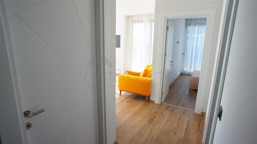 اطلالة بحر - شقة غرفة وصالة مفروشة -مجمع فاخر -في محمودلار/ الانيا