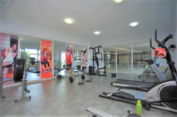 اطلالة بحر -شقة غرفتين وصالة مع تراس واسع -ضمن مجمع سكني في افسلار / الانيا 