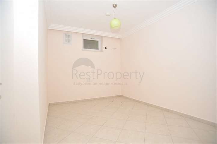 اطلالة بحر -شقة غرفتين وصالة مع تراس واسع -ضمن مجمع سكني في افسلار / الانيا 