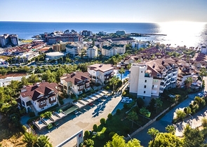 اطلالة بحر -شقة غرفتين وصالة مع تراس واسع -ضمن مجمع سكني في افسلار / الانيا 