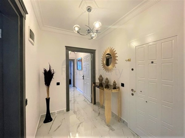 اثاث انيق - شقة غرفتين وصالة ضمن مجمع -في توسمور / الانيا 