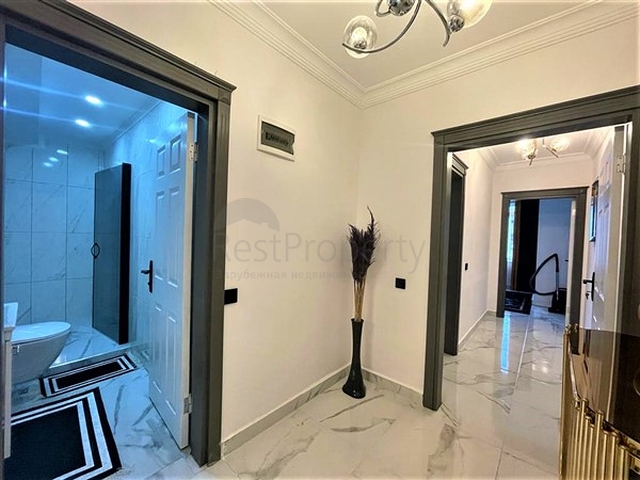 اثاث انيق - شقة غرفتين وصالة ضمن مجمع -في توسمور / الانيا 