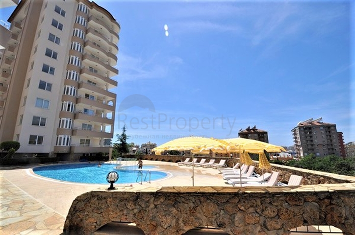 اثاث انيق - شقة غرفتين وصالة ضمن مجمع -في توسمور / الانيا 