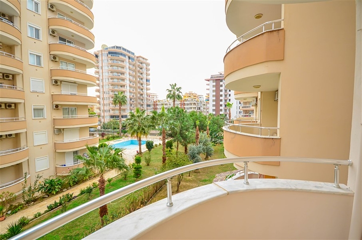 قريبة من البحر والاسواق -شقة 2 غرفة وصالة مفروشة -في محمودلار / الانيا 