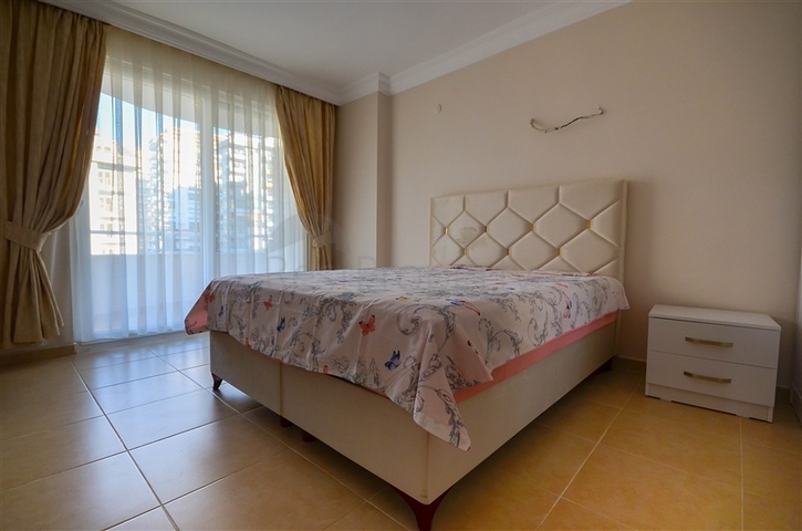 قريبة من البحر والاسواق -شقة 2 غرفة وصالة مفروشة -في محمودلار / الانيا 